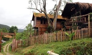 Một trường hợp vi phạm về đất đai, dựng nhà gỗ trái phép ở Măng Đen 