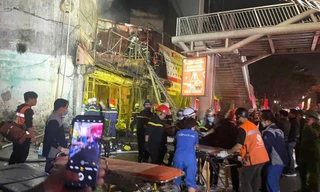 Cháy quán hát ở Hà Nội, 11 người tử vong