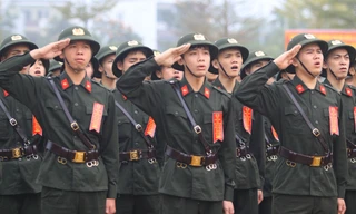 Gần 800 chiến sỹ nghĩa vụ bước vào khóa huấn luyện tại Trung đoàn Cảnh sát Cơ động Bắc Trung Bộ