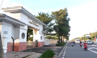 Nhà tang lễ lớn nhất Bình Dương xây xong ‘cửa đóng then cài’, bây giờ ra sao?