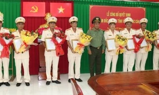 Công bố quyết định của Giám đốc Công an tỉnh Trà Vinh về công tác cán bộ