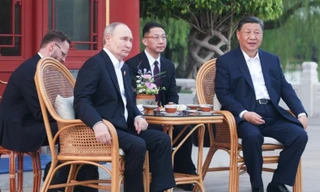 Chủ tịch Trung Quốc mời Tổng thống Nga thưởng trà ở Trung Nam Hải