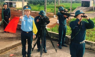 Những người lính Ra đa luôn trong tư thế sẵn sàng chiến đấu