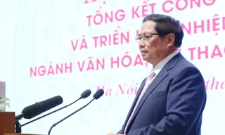 Thủ tướng: 'Ngành văn hóa dứt khoát từ bỏ tư duy không quản được thì cấm'