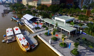 Buýt sông Sài Gòn 'cháy vé'