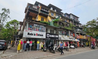 Cận cảnh khu tập thể cũ trên 'đất vàng' Hà Nội dự kiến cải tạo thành cao ốc 55 tầng