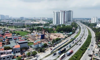 Trái chiều thị trường chung cư Hà Nội: Giá bán tiếp đà tăng trong khi giao dịch giảm