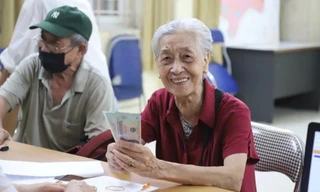 Trợ cấp với người trên 70 tuổi không có lương hưu từ ngày 1/7
