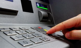 Ngân hàng Nhà nước nói gì về 'chợ đen' thẻ ATM