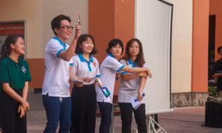 Sinh viên Nhân văn hào hứng tham gia chuỗi hoạt động kỷ niệm 90 năm thành lập Đoàn