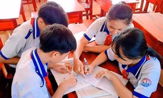 Muôn kiểu thi đua của các thế hệ học sinh trong phong trào "Nghìn việc tốt"