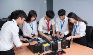 Nhìn toàn cảnh "cuộc chiến" nguyện vọng của sĩ tử năm nay, teen 2K4 cần rút ra điều gì?