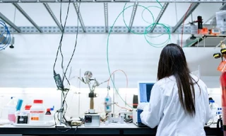 Cuộc thi Khoa học kỹ thuật gặp nhiều tranh cãi, có nên bỏ tuyển thẳng học sinh có giải?