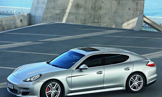 Porsche hé lộ phiên bản mạnh nhất dòng Panamera