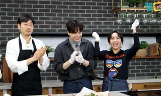 "Ăn Đi Rồi Kể": Trịnh Thăng Bình - Diệu Nhi chiến thắng OH MY GIRL với chiêu "lật chảo"