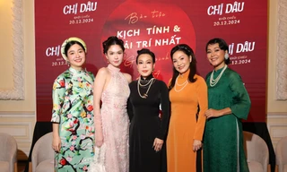 Ngọc Trinh cảm động khi được Việt Hương ủng hộ đóng phim trở lại