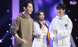 Tỏ tình hoàn mỹ: "Nữ thần thể thao" Nhung Yoona đánh cắp trái tim của Otis Nhật Trường?