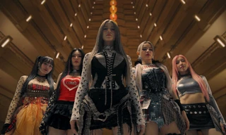 Moonlight - LUNAS: Phần hình đẹp lung linh, người nghe đòi bổ sung Vietsub