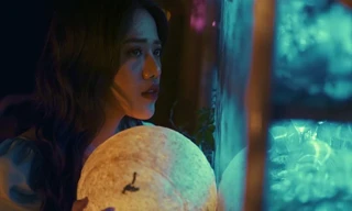 Phùng Khánh Linh nhắn nhủ fan "Chỉ Buồn Hôm Nay", bật mí tour xuyên Việt và fan meeting