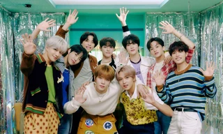 Trở lại cùng album "Sticker", NCT 127 mang đến trải nghiệm "bạn trai ảo" cho NCTzen