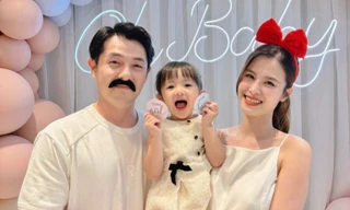 Vợ chồng Đông Nhi hé lộ giới tính nhóc tì thứ 2, phản ứng của Winnie gây chú ý