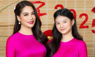 Trương Ngọc Ánh sum họp bên gia đình, khoe bộ ảnh mới cùng mẹ và con gái