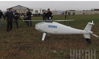 Những máy bay không người lái này do Áo sản xuất, là một phần trong kế hoạch mở rộng sứ mệnh của Tổ chức An ninh và Hợp tác châu Âu tại Ukraine.