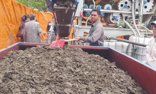 Rùa Hồ Gươm không chờ được thiết bị triệu đô