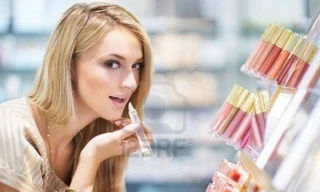 Cách thử mỹ phẩm hiệu quả bạn nên biết