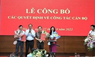 Bản tin 8H: Trao quyết định nhân sự tại Cục Đường bộ Việt Nam