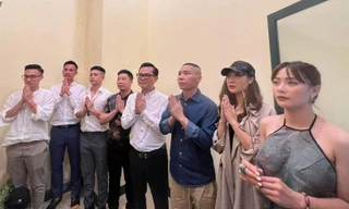 Vợ NSND Công Lý chia sẻ xúc động nhân ngày chồng trở lại Nhà hát Kịch Hà Nội