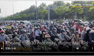 Đường Mai Chí Thọ kẹt cứng vì bến xe khách trên vỉa hè
