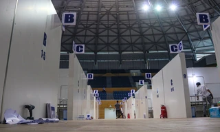 Bệnh viện dã chiến 700 giường hoàn thành sau 4 ngày 'thần tốc' thi công