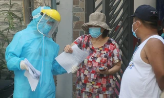 Công tác điều tra người có tiếp xúc với bệnh nhân 418 đang triển khai khẩn trương. Ảnh: Nguyễn Thành