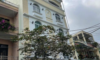 Khách sạn nơi xảy ra sự việc. 