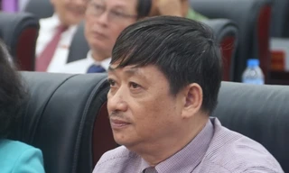 Ông Đặng Việt Dũng, Trưởng ban tuyên giáo Thành ủy Đà Nẵng được bầu lại giữ chức danh Phó chủ tịch UBND thành phố Đà Nẵng. Ảnh Nguyễn Thành