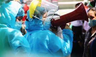 Đà Nẵng: Đổ quân ra chợ 'truy bắt' COVID-19