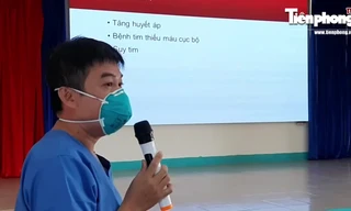 Video bệnh nhân nặng phải thở máy được chữa khỏi COVID-19