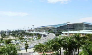 Quy trình đảm bảo an toàn phòng chống dịch tại Cảng hàng không quốc tế Đà Nẵng hồi tháng 8/2020. 