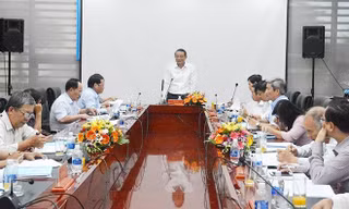 Bí thư Đà Nẵng Trương Quang Nghĩa làm việc với sở Nội vụ thành phố. Ảnh N.T
