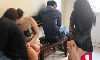 Nhóm thanh niên thuê khách sạn sử dụng ma túy vừa bị Công an quận Sơn Trà phát hiện và bắt giữ. Ảnh CA