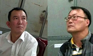 Hai du khách Hàn Quốc có hành vi trộm cắp tài sản. Ảnh: CT