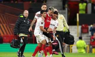 MU tan nát lực lượng sau trận hoà Sevilla