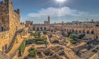 Phát hiện Vương quốc của vua David, người đánh bại gã khổng lồ Goliath