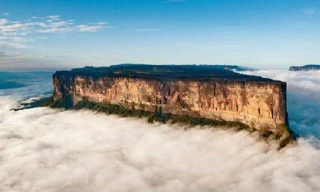 Bí ẩn 'Đảo trên mây': Thực hư nơi khủng long vẫn tung tăng đi lại