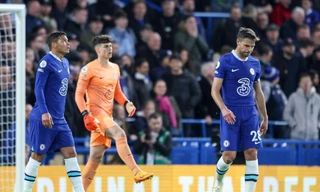 Azpilicueta hoá ‘báo thủ’, Chelsea thua trận thứ 5 liên tiếp dưới thời HLV Lampard