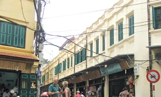 Siết chặt chiều cao, kiến trúc nhà mặt phố cổ