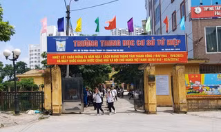 Lạm thu ở Trường THCS Tứ Hiệp (Hà Nội): Trường phải trả lại phụ huynh hơn 162 triệu đồng