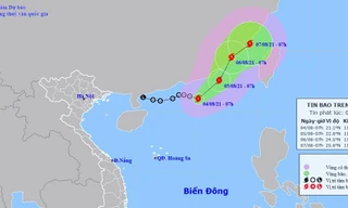 Bão số 4 di chuyển về phía tỉnh Phúc Kiến (Trung Quốc), nắng nóng tiếp tục tại các tỉnh miền Bắc, miền Trung nước ta.