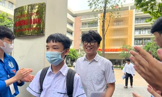 Hà Nội: Thủ khoa lớp 10 đạt 49 điểm
